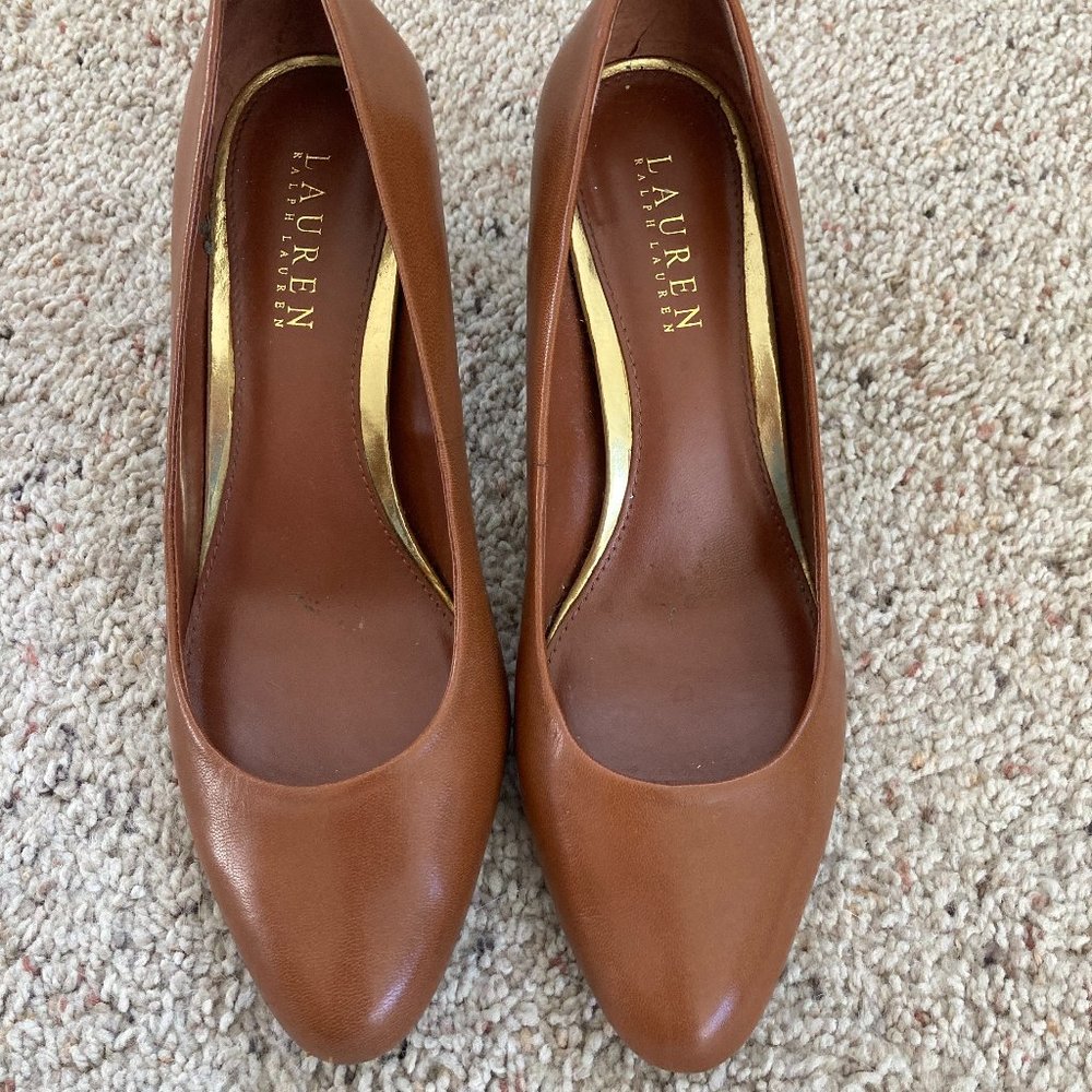Lauren Ralph Lauren 8 Brown Pumps